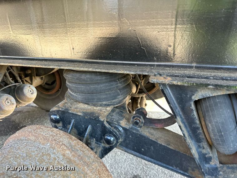 image for item DO3196 1998 East End Dump end dump trailer