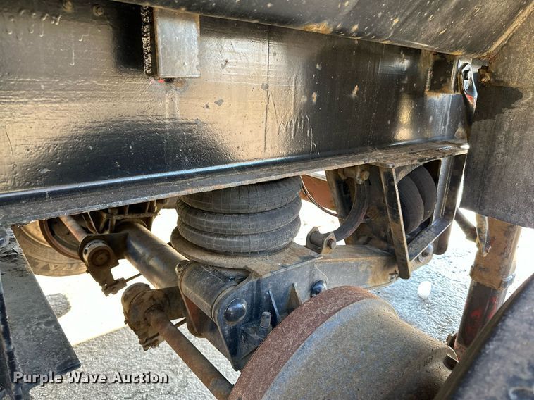 image for item DO3196 1998 East End Dump end dump trailer