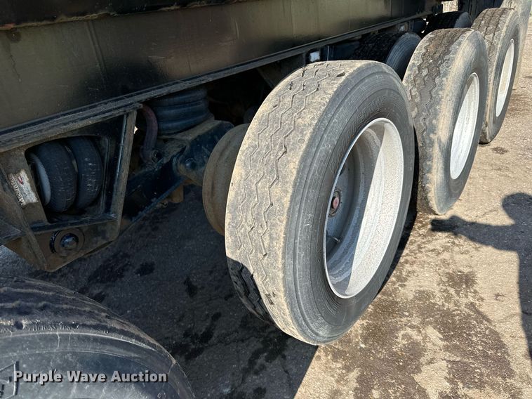 image for item DO3196 1998 East End Dump end dump trailer