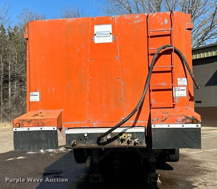 image for item DO3197 2006 Schien  29SD end dump trailer