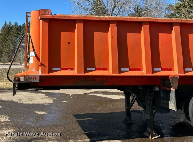 image for item DO3197 2006 Schien  29SD end dump trailer