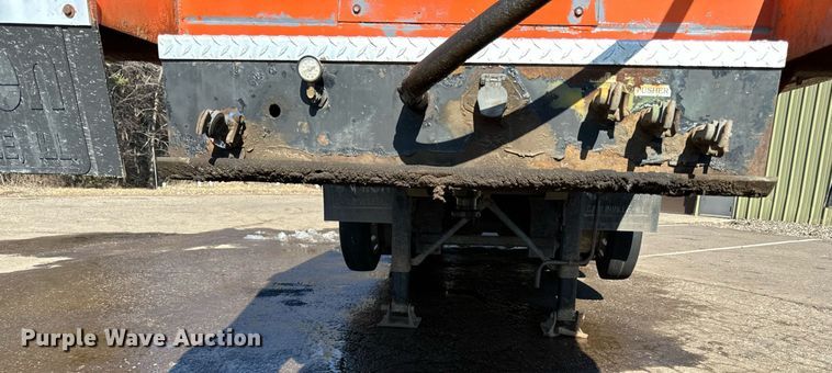 image for item DO3197 2006 Schien  29SD end dump trailer