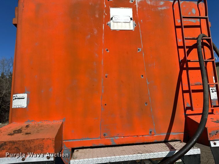 image for item DO3197 2006 Schien  29SD end dump trailer