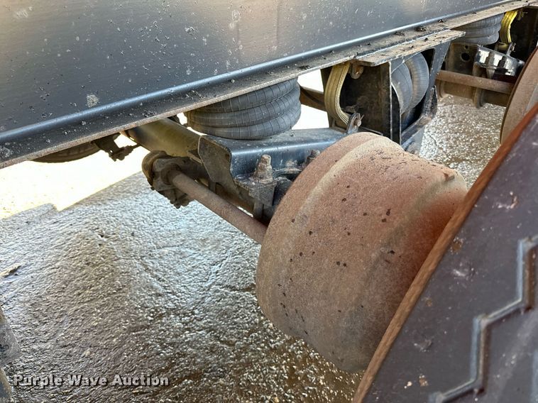 image for item DO3197 2006 Schien  29SD end dump trailer