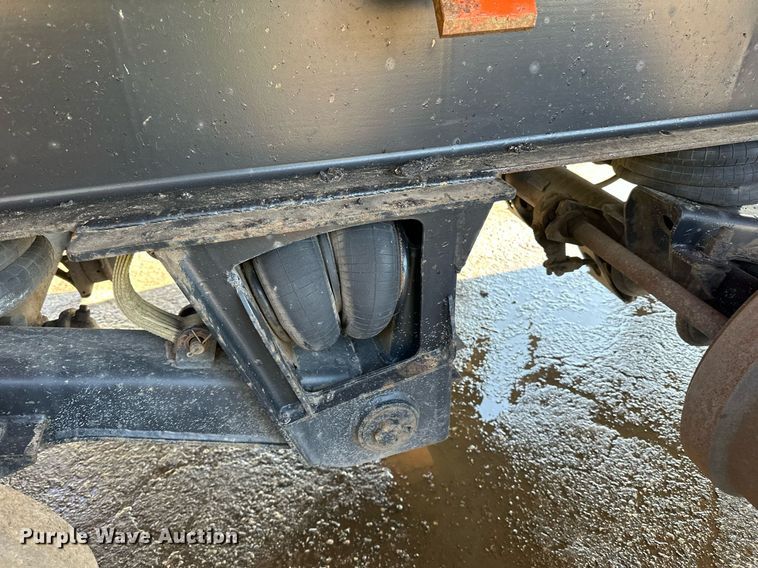 image for item DO3197 2006 Schien  29SD end dump trailer