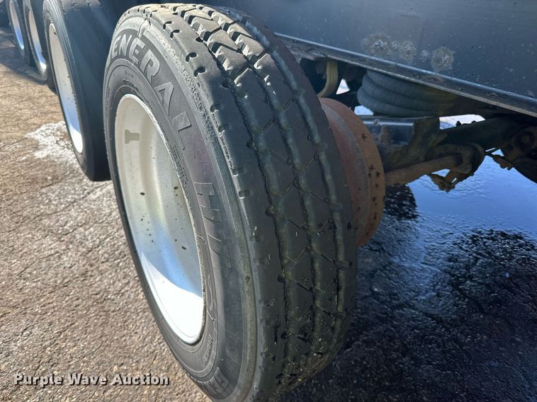 image for item DO3197 2006 Schien  29SD end dump trailer