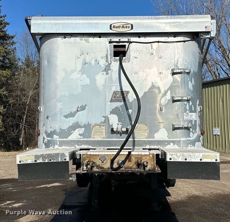 image for item DO3198 1995 East end dump trailer