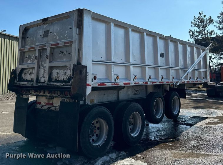 image for item DO3198 1995 East end dump trailer