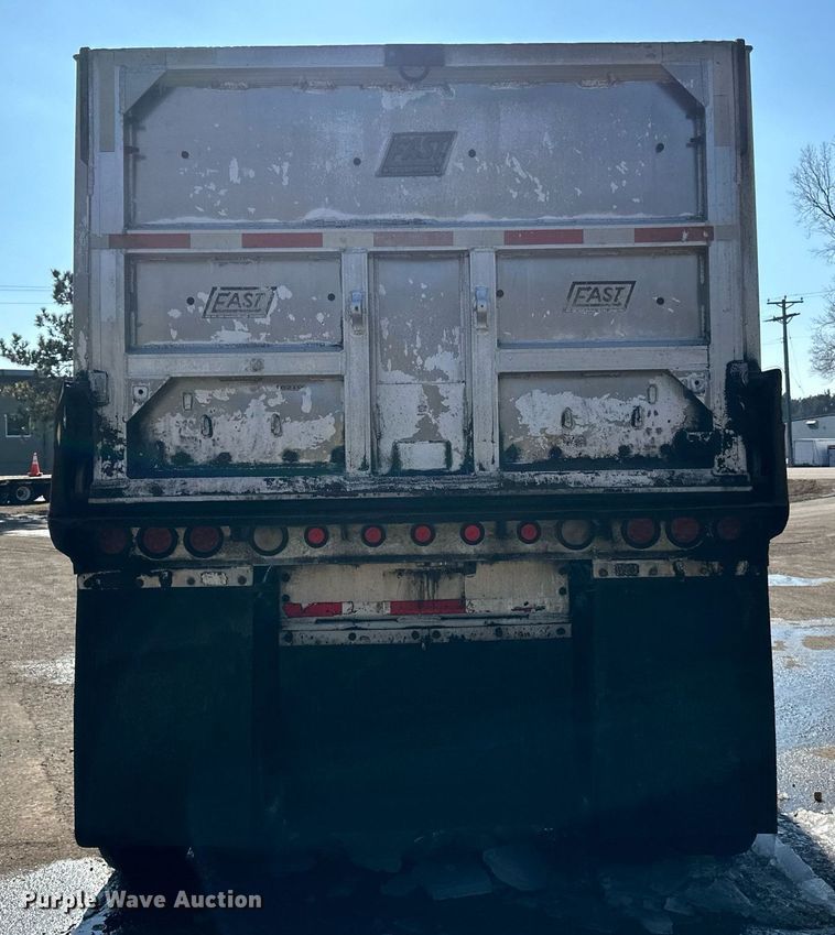 image for item DO3198 1995 East end dump trailer