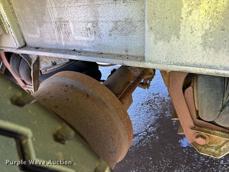 image for item DO3198 1995 East end dump trailer