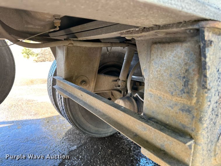 image for item DO3198 1995 East end dump trailer