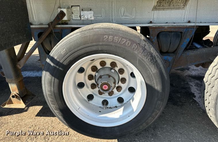 image for item DO3198 1995 East end dump trailer