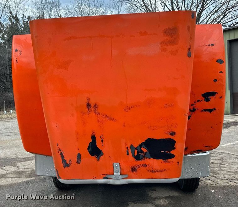 image for item DO3205 1998 Peterbilt  377 semi truck