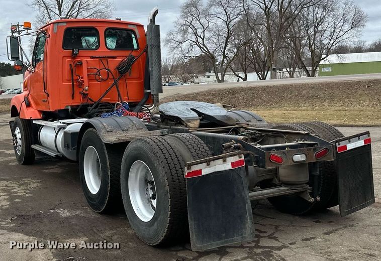 image for item DO3206 1999 Sterling LT9511 semi truck