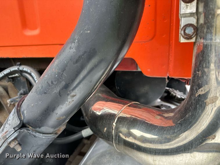 image for item DO3206 1999 Sterling LT9511 semi truck