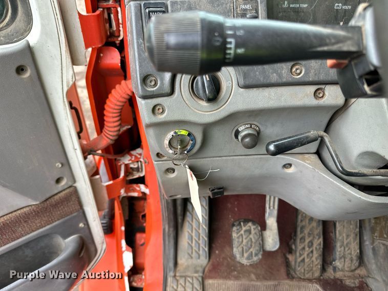 image for item DO3206 1999 Sterling LT9511 semi truck