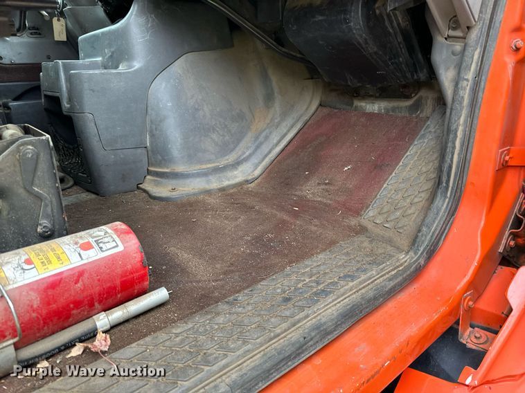 image for item DO3206 1999 Sterling LT9511 semi truck