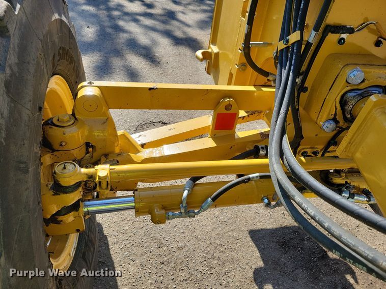 image for item DO3207 2018 Caterpillar  140M3 motor grader