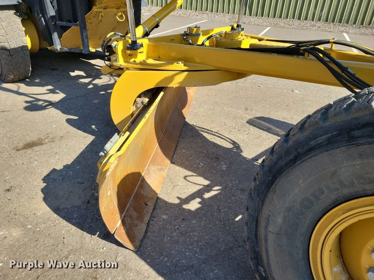 image for item DO3207 2018 Caterpillar  140M3 motor grader