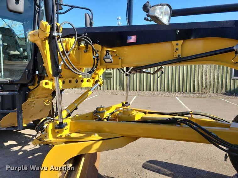 image for item DO3207 2018 Caterpillar  140M3 motor grader