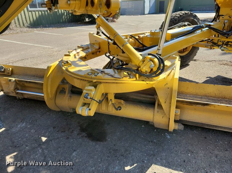 image for item DO3207 2018 Caterpillar  140M3 motor grader