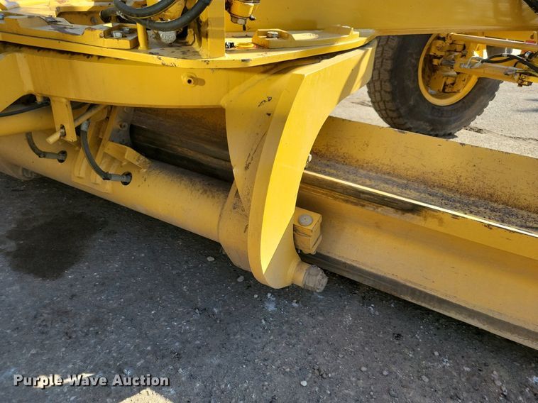 image for item DO3207 2018 Caterpillar  140M3 motor grader