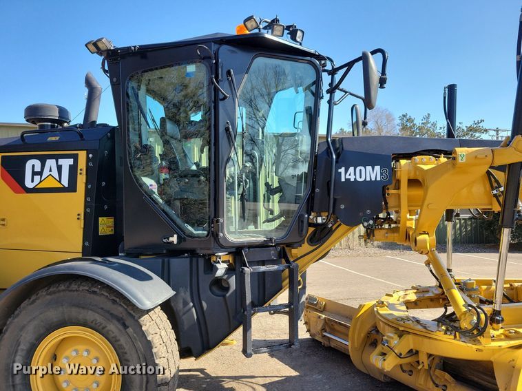 image for item DO3207 2018 Caterpillar  140M3 motor grader