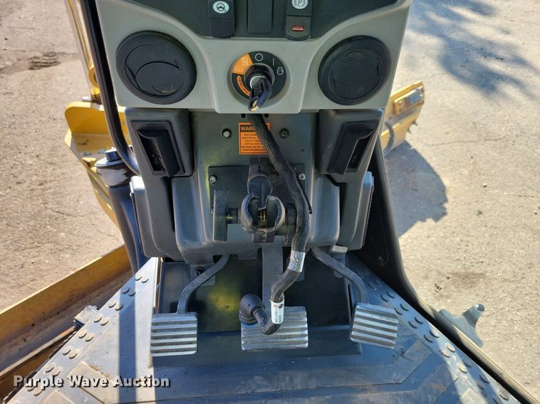 image for item DO3207 2018 Caterpillar  140M3 motor grader