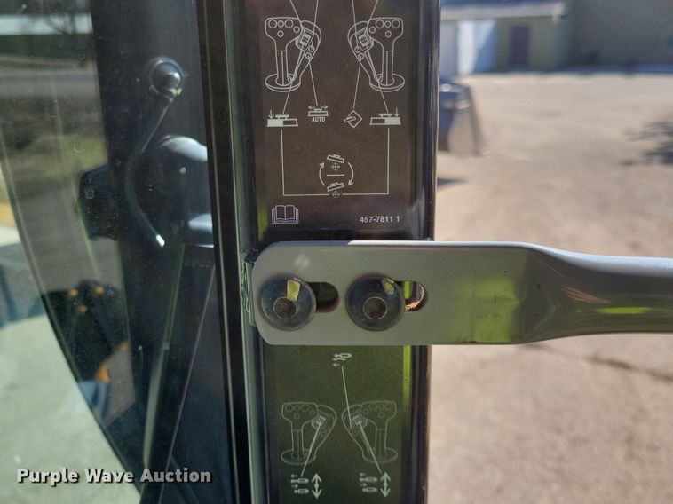 image for item DO3207 2018 Caterpillar  140M3 motor grader