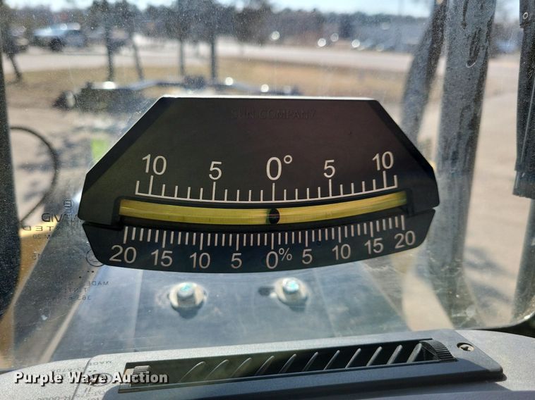 image for item DO3207 2018 Caterpillar  140M3 motor grader