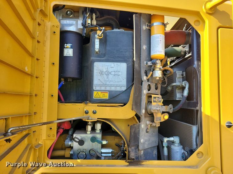 image for item DO3207 2018 Caterpillar  140M3 motor grader