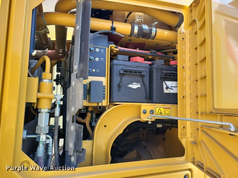 image for item DO3207 2018 Caterpillar  140M3 motor grader