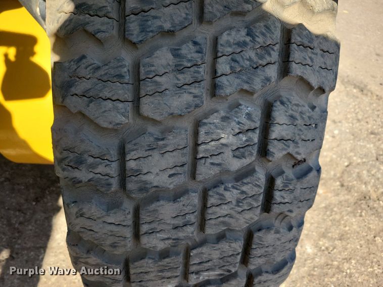 image for item DO3207 2018 Caterpillar  140M3 motor grader