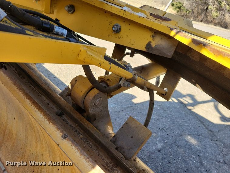 image for item DO3207 2018 Caterpillar  140M3 motor grader