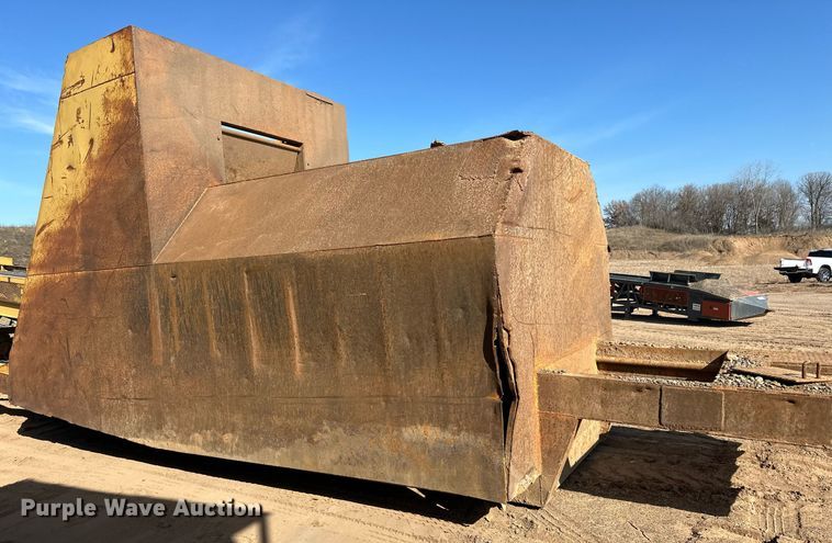 image for item DO3209 Dozer trap conveyor