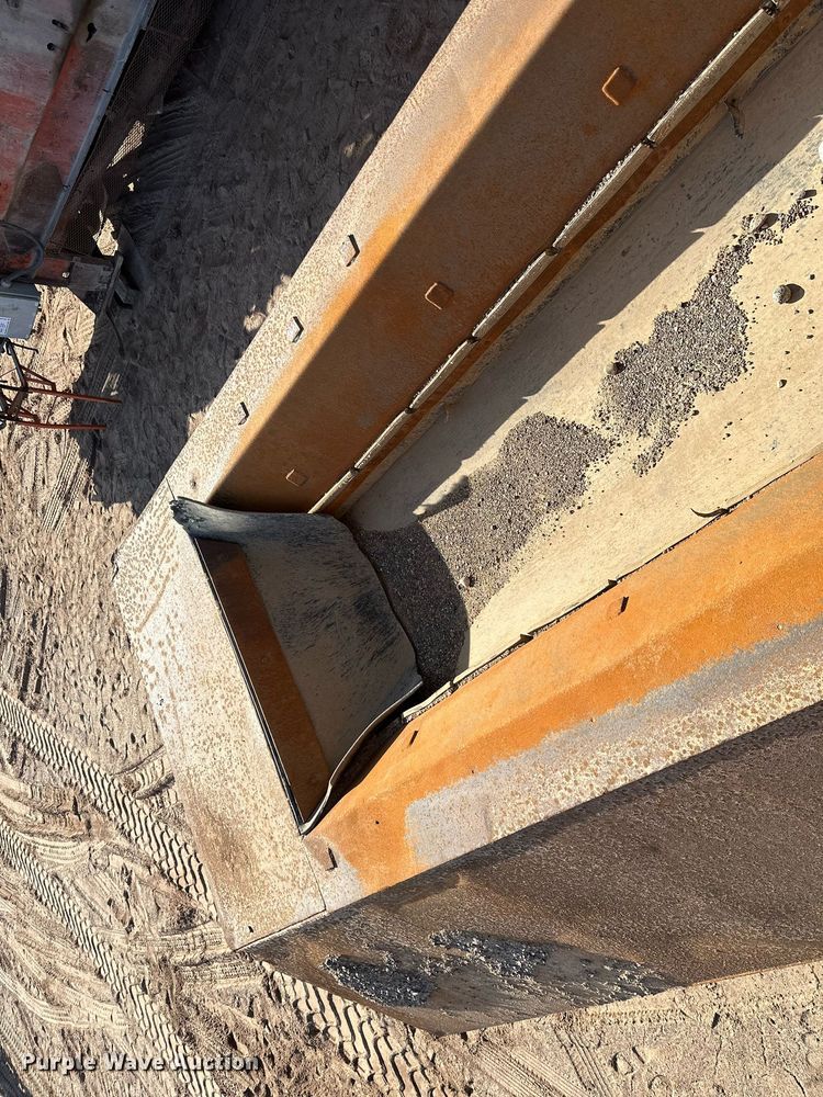 image for item DO3209 Dozer trap conveyor