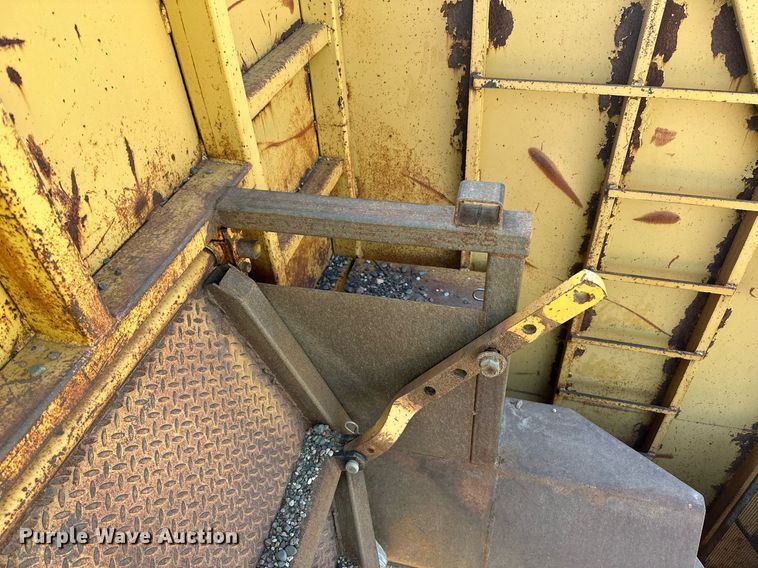 image for item DO3209 Dozer trap conveyor
