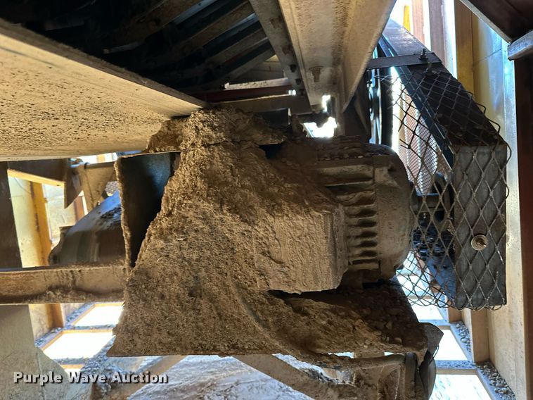 image for item DO3209 Dozer trap conveyor