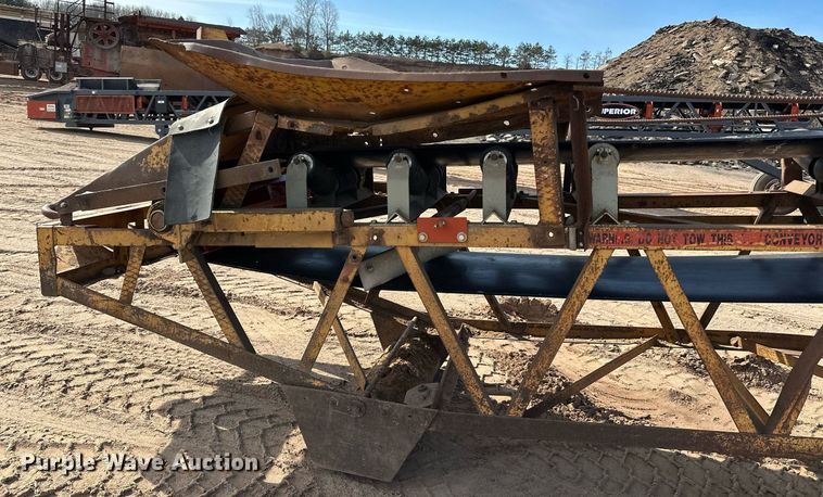 image for item DO3211 1994 Swift  RM3060 radial stacking conveyor