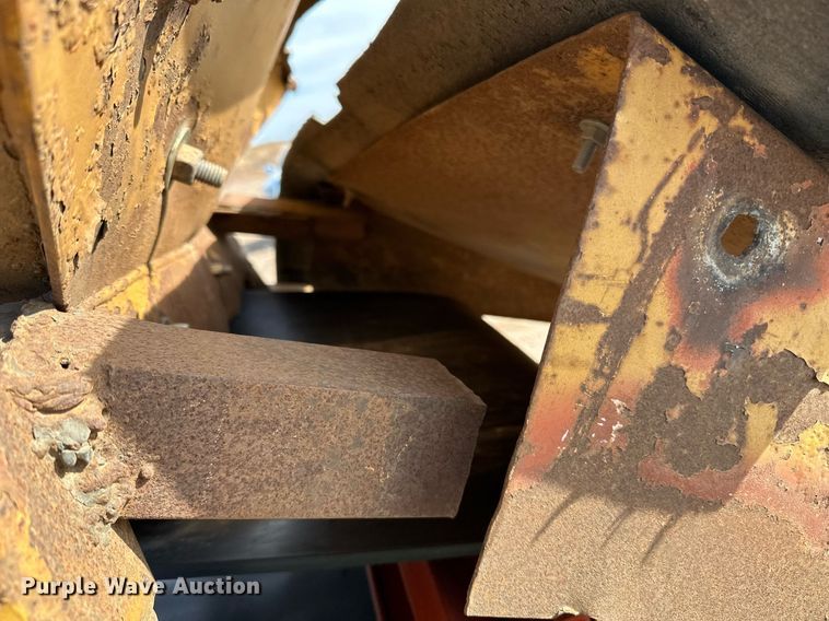 image for item DO3211 1994 Swift  RM3060 radial stacking conveyor