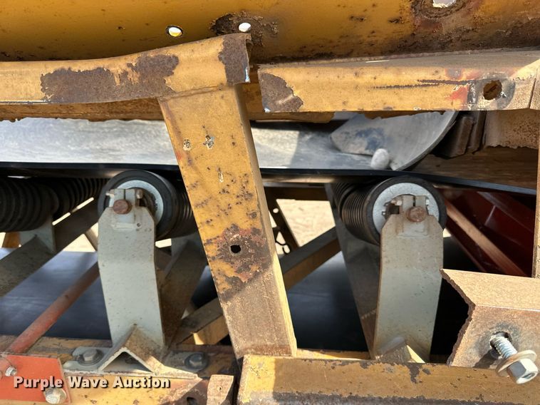 image for item DO3211 1994 Swift  RM3060 radial stacking conveyor