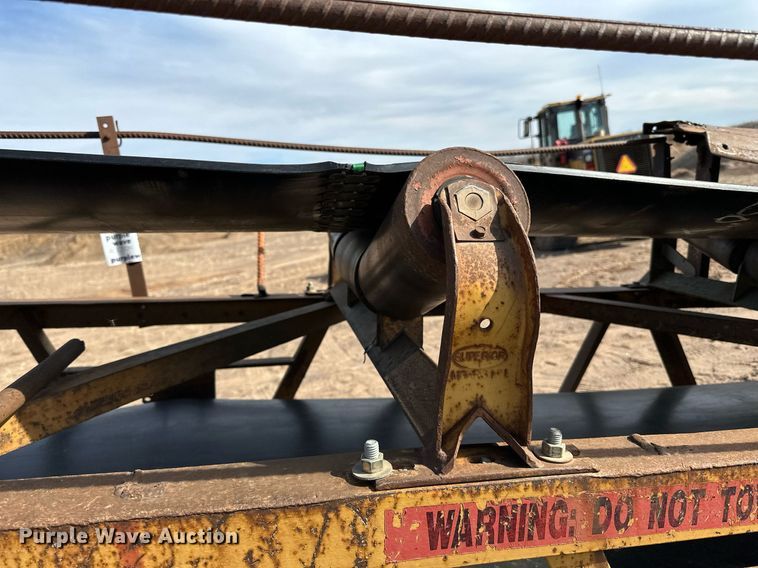 image for item DO3211 1994 Swift  RM3060 radial stacking conveyor