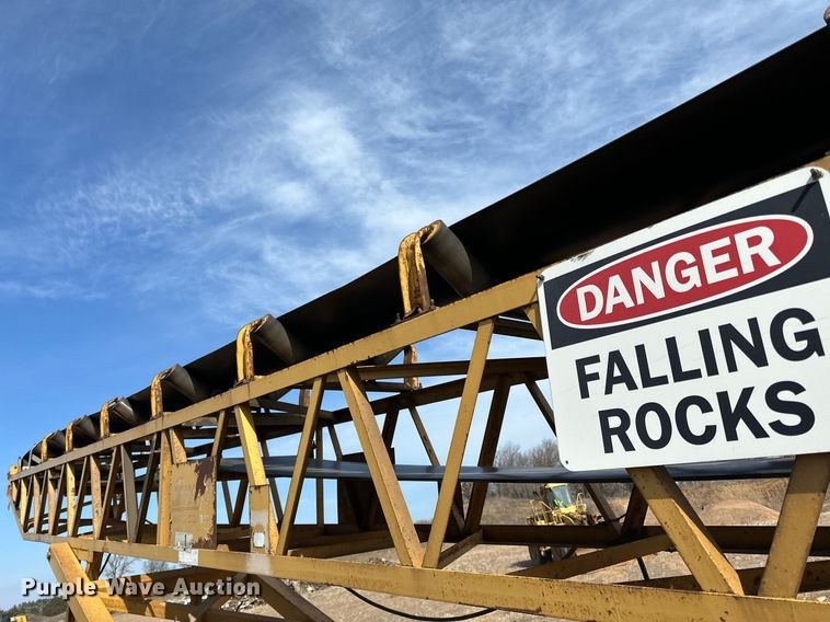 image for item DO3211 1994 Swift  RM3060 radial stacking conveyor