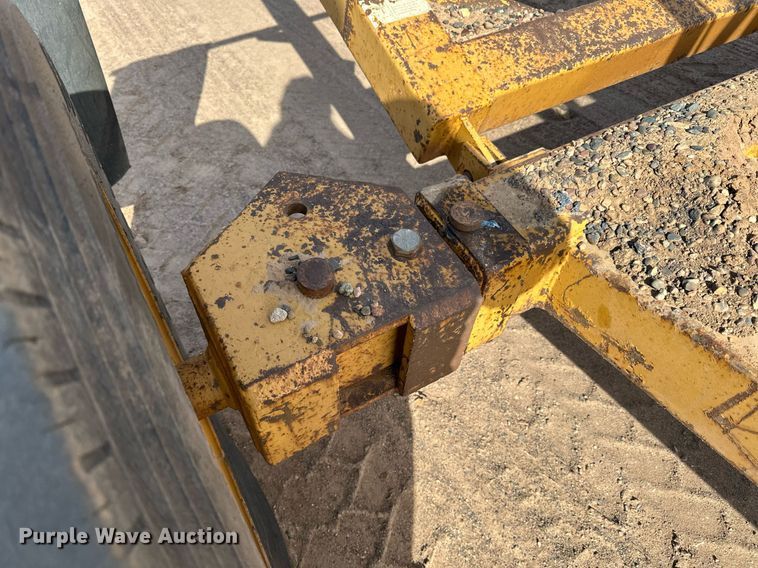 image for item DO3211 1994 Swift  RM3060 radial stacking conveyor