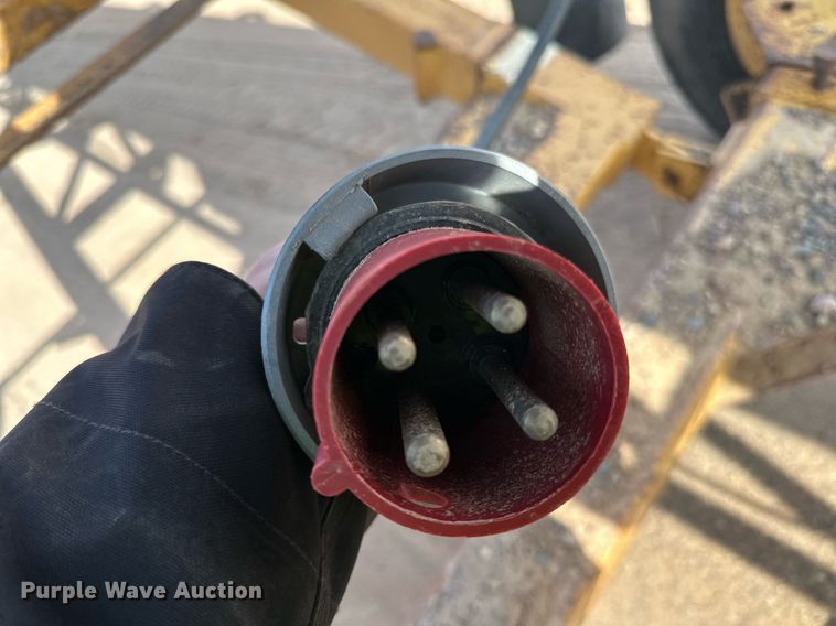 image for item DO3211 1994 Swift  RM3060 radial stacking conveyor