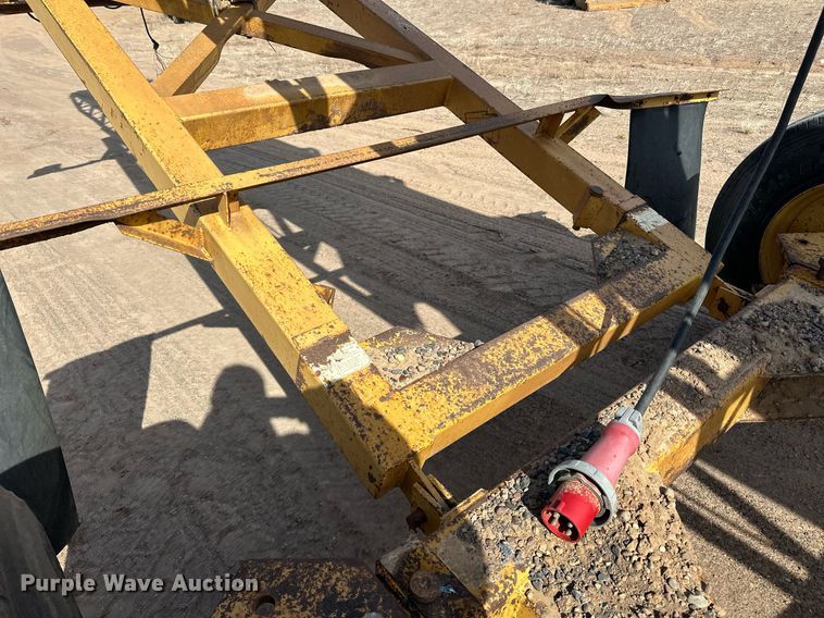 image for item DO3211 1994 Swift  RM3060 radial stacking conveyor