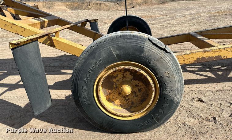 image for item DO3211 1994 Swift  RM3060 radial stacking conveyor