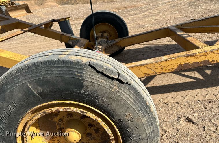 image for item DO3211 1994 Swift  RM3060 radial stacking conveyor