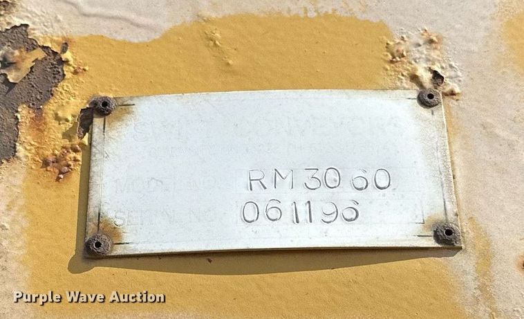 image for item DO3211 1994 Swift  RM3060 radial stacking conveyor