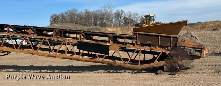 image for item DO3212 Superior  30X95PRSC radial stacking conveyor